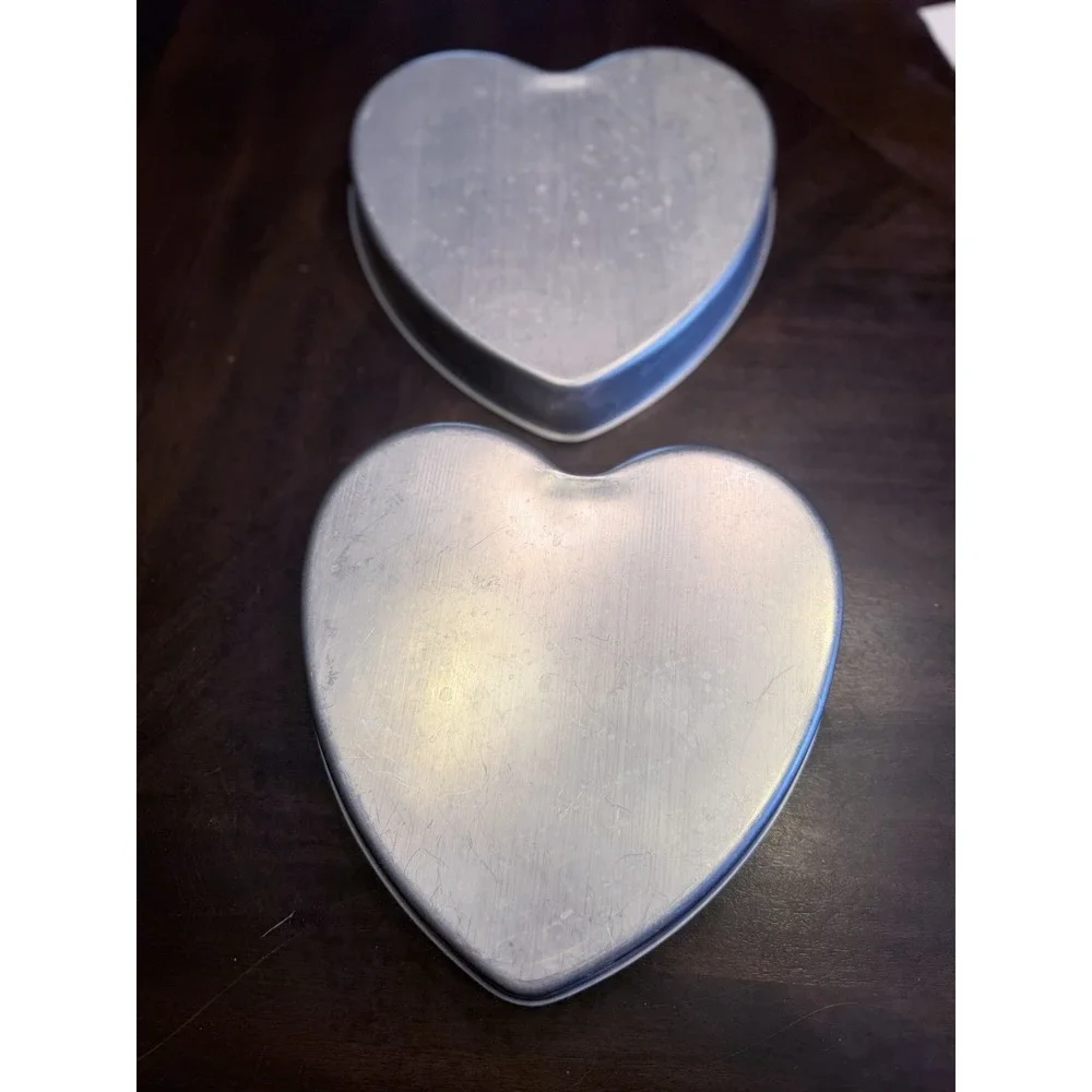 Vintage Heart Cake Pans Set of 2 aluminum